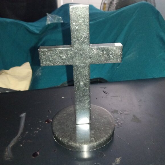 Handmade Standing Cross - Picture 1 of 2